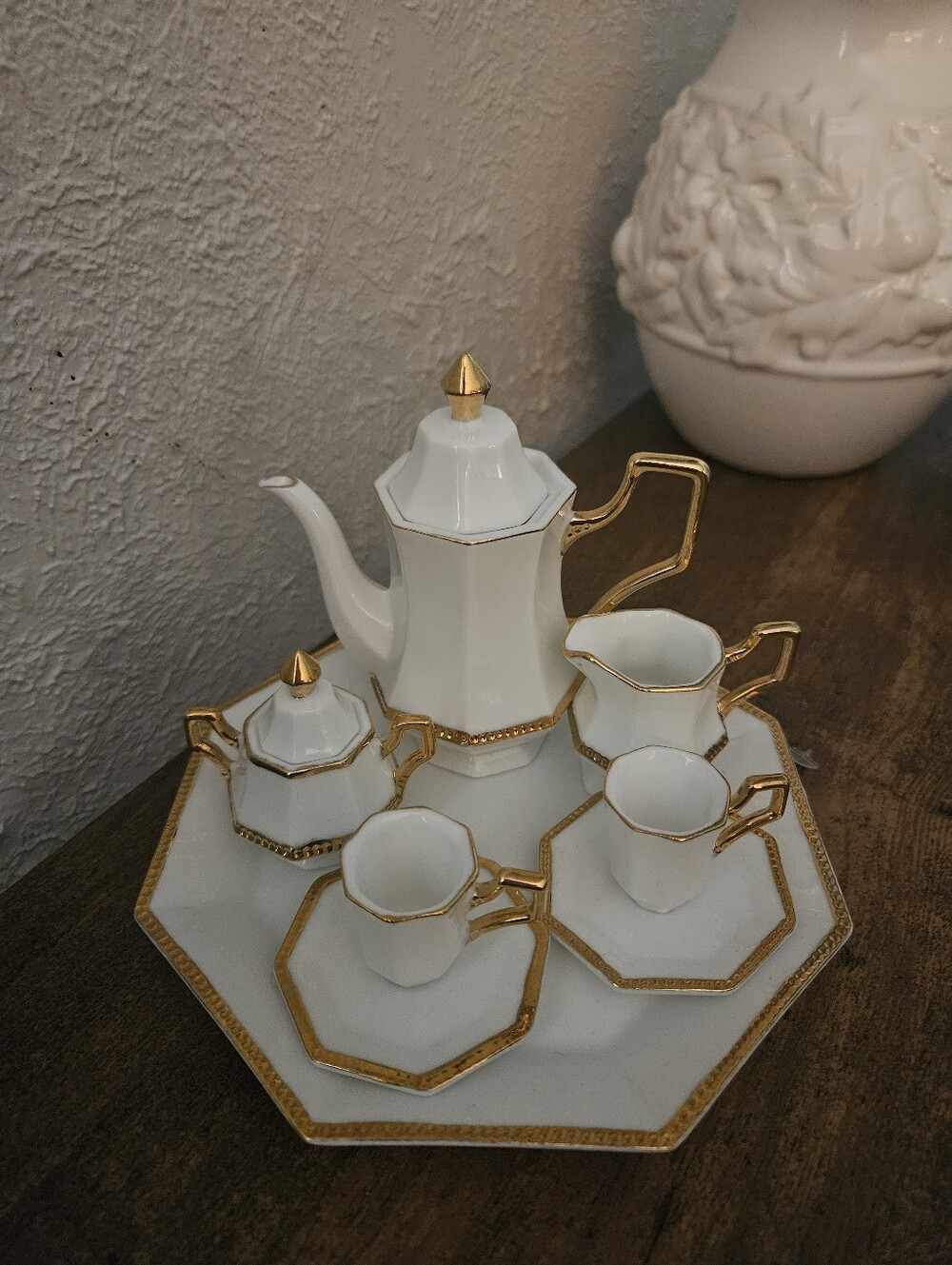 White and Gold Porcelain Mini Coffee Set - Elegant Home Dining